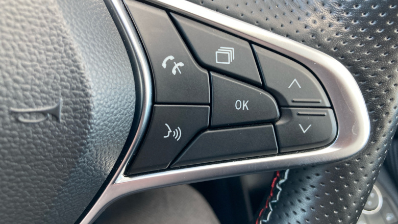 Renault Clio 1.0 TCe 90 RS Line 5dr Petrol Hatchback